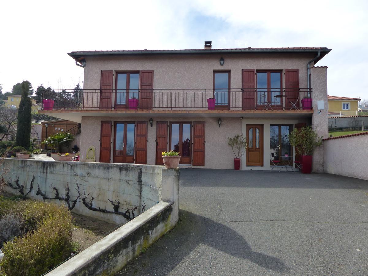 Chambre D'Hotes Des Lys Montbrison Exterior foto